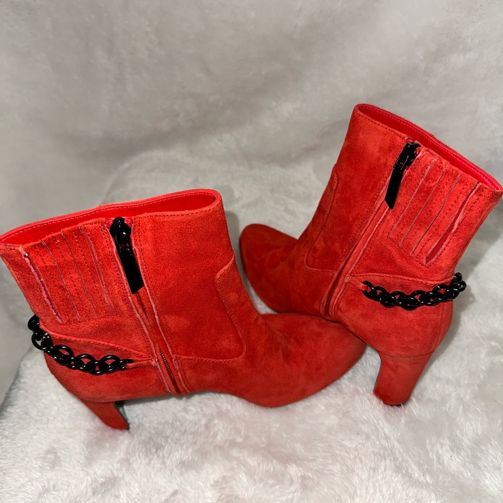 🔥Calvin Klein Red Suede Ankle Boots🔥